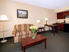 фото отеля Comfort Suites Airport Charlotte