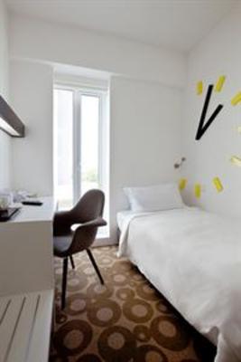фото отеля Ruemz Hotel