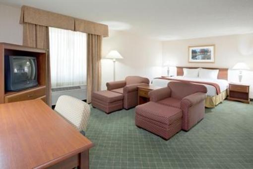 фото отеля Holiday Inn Express Ohio State Fair Expo Center
