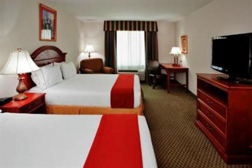 фото отеля Holiday Inn Express Walterboro