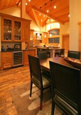 фото отеля Snowmass Lodging Company
