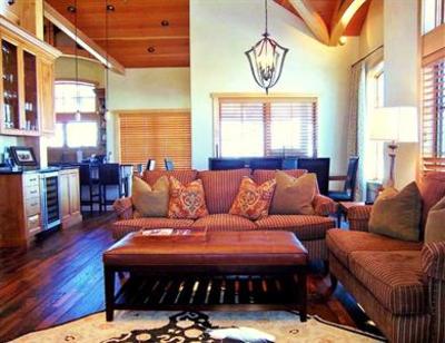 фото отеля Snowmass Lodging Company