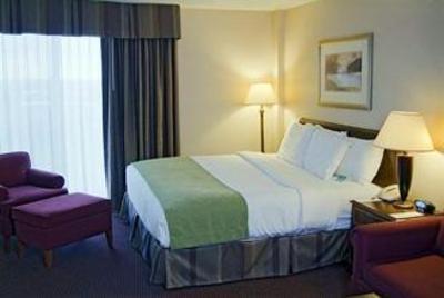 фото отеля Plaza Hotel and Suites Eau Claire