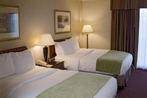 фото отеля Plaza Hotel and Suites Eau Claire