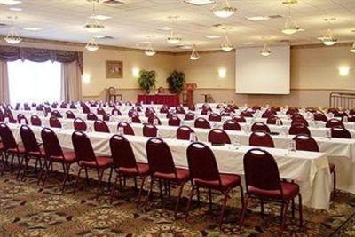 фото отеля Plaza Hotel and Suites Eau Claire