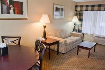 фото отеля Plaza Hotel and Suites Eau Claire