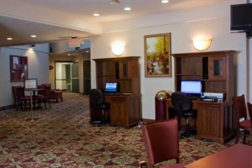 фото отеля Plaza Hotel and Suites Eau Claire