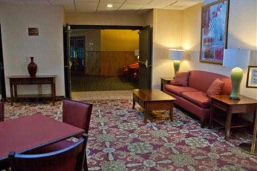 фото отеля Plaza Hotel and Suites Eau Claire