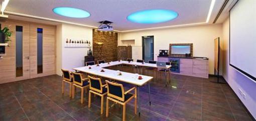 фото отеля Hotel Restaurant Schwanen Metzingen