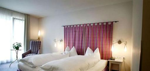 фото отеля Hotel Restaurant Schwanen Metzingen
