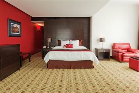 фото отеля Crowne Plaza Hotel Queretaro Zona Diamante