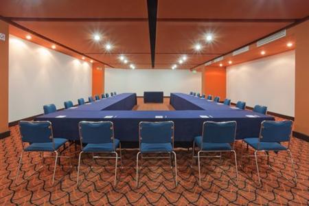 фото отеля Crowne Plaza Hotel Queretaro Zona Diamante