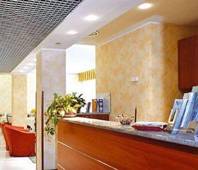 фото отеля Hotel Engadina