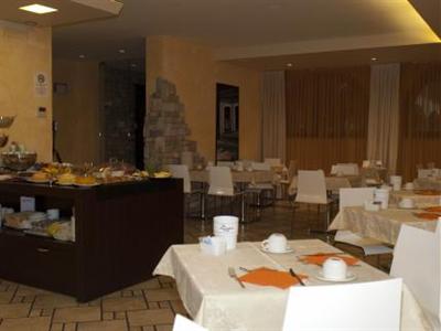 фото отеля Hotel Donna Silvia