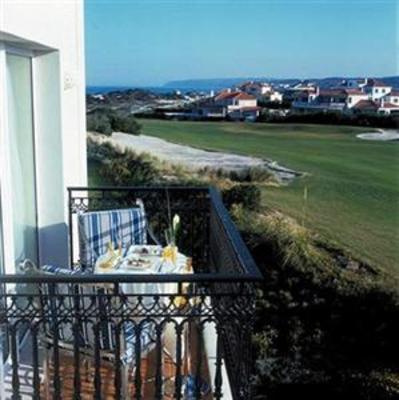 фото отеля Holiday Residences at Praia d’el Rey Resort