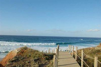 фото отеля Holiday Residences at Praia d’el Rey Resort