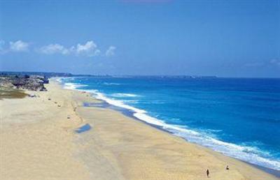 фото отеля Holiday Residences at Praia d’el Rey Resort