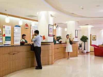 фото отеля Ibis Zhenjiang