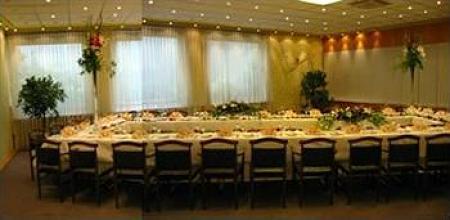 фото отеля Ringhotel Giffels Goldener Anker