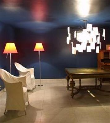 фото отеля Hotel Queen Anne Brussels