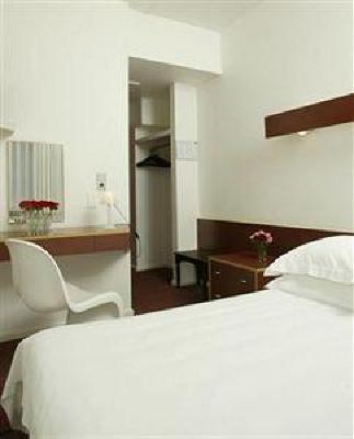 фото отеля Hotel Queen Anne Brussels
