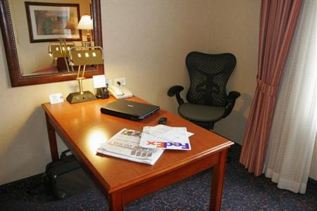 фото отеля Hilton Garden Inn West Edmonton