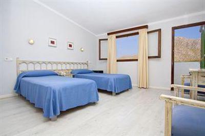 фото отеля Hostel Bahia Pollenca