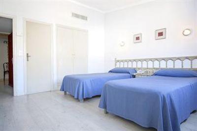 фото отеля Hostel Bahia Pollenca