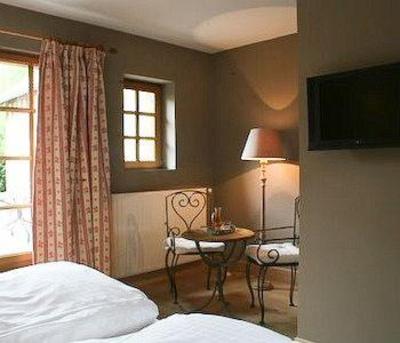 фото отеля Auberge De La Source Hotel Barneville-la-Bertran