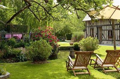фото отеля Auberge De La Source Hotel Barneville-la-Bertran