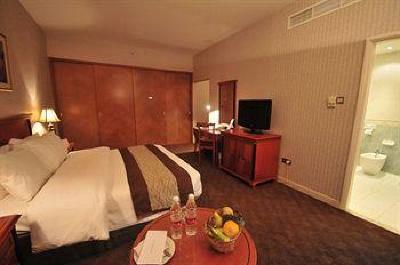 фото отеля Ramada Continental Hotel