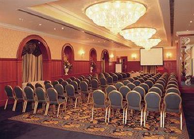 фото отеля Ramada Continental Hotel