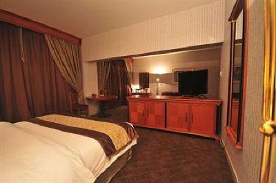 фото отеля Ramada Continental Hotel