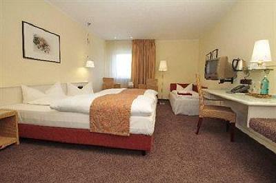 фото отеля Hotel Deutscher Hof Trier