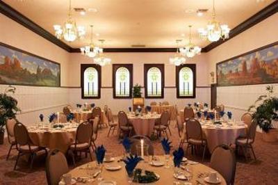 фото отеля Hassayampa Inn