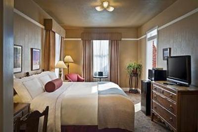 фото отеля Hassayampa Inn