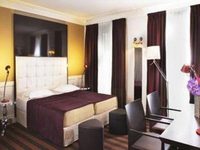 Hotel Saint Augustin Elysees