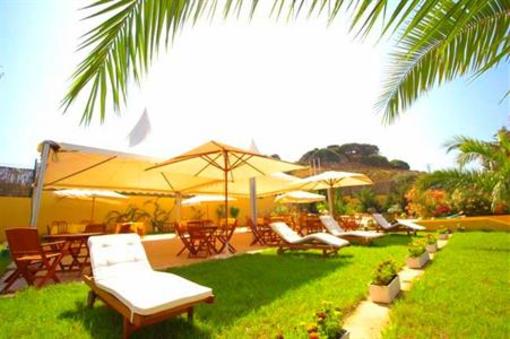 фото отеля Hostal Jeni Menorca