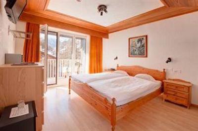 фото отеля Bristol Hotel Zermatt
