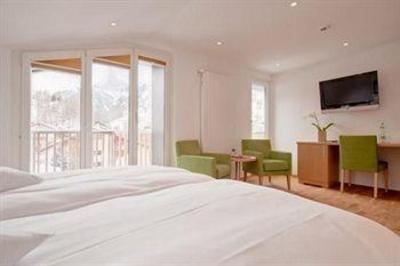 фото отеля Bristol Hotel Zermatt