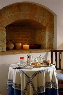 фото отеля Romantik Hotel Monteriggioni