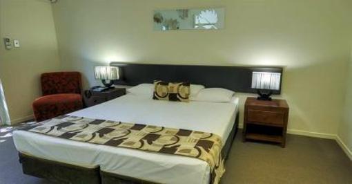 фото отеля Palm Cove Beach Sarayi Hotel Cairns