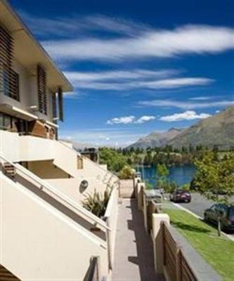 фото отеля Garden Court Suites Queenstown