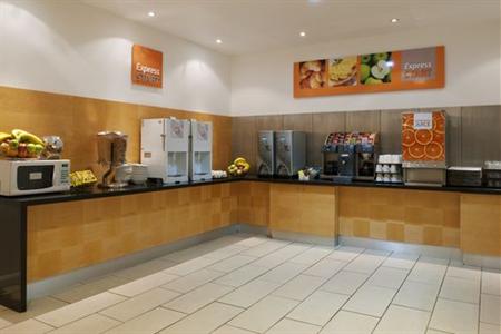 фото отеля Express By Holiday Inn Newcastle Upon Tyne