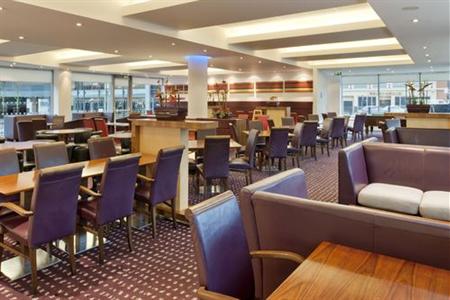 фото отеля Express By Holiday Inn Newcastle Upon Tyne
