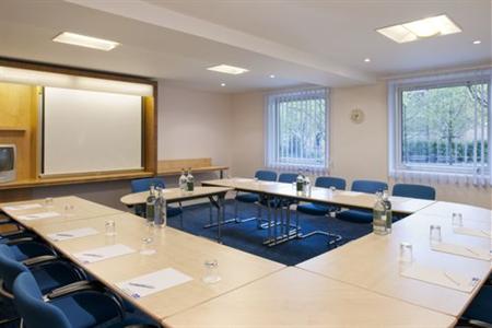 фото отеля Express By Holiday Inn Newcastle Upon Tyne
