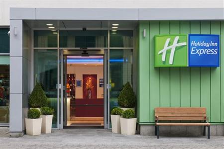 фото отеля Express By Holiday Inn Newcastle Upon Tyne