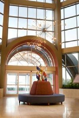 фото отеля Crowne Plaza Suites Arlington