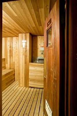 фото отеля Crowne Plaza Suites Arlington