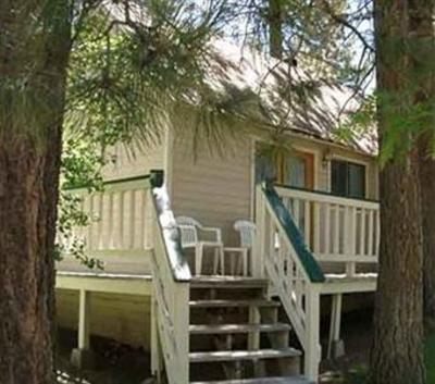 фото отеля Sleepy Forest Cottages